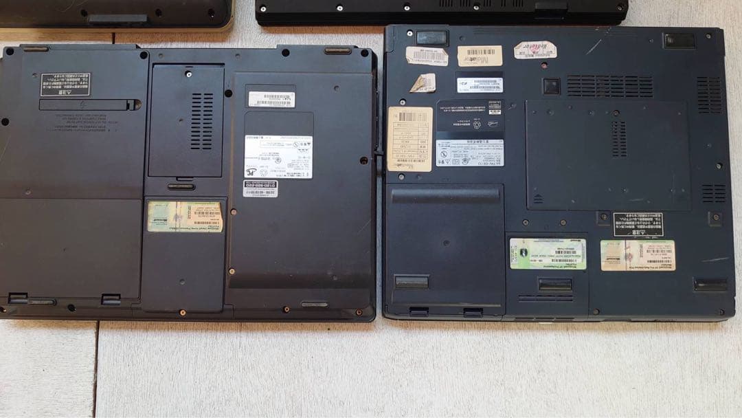 【まとめ売り】FUJITSU ノートパソコン10台セット(ジャンク品）❶