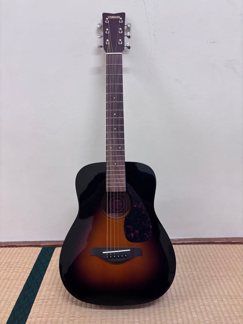 ギター Yamaha JR2