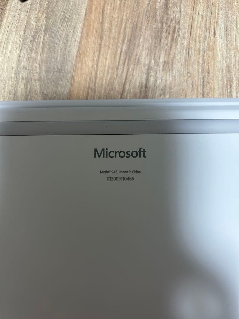 MicrosoftSurfaceLaptop 本体 ACアダプター付 値下げ中‼️
