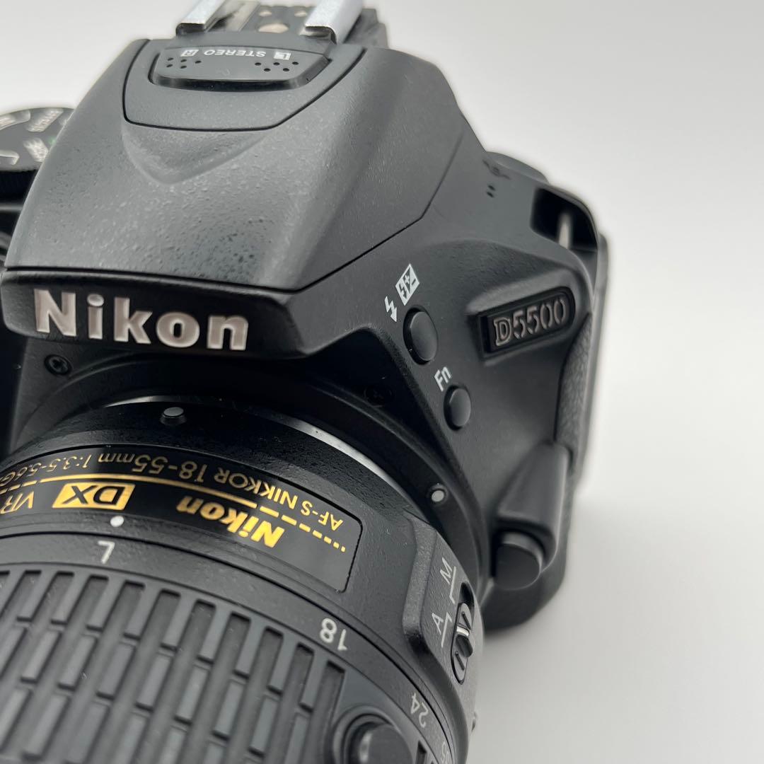 Nikon D5500 デジタル一眼レフ ダブルズームキット