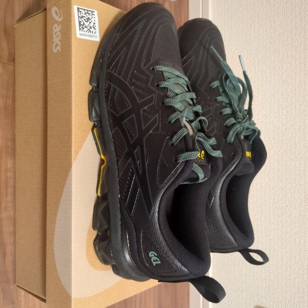 ASICS ブラック スニーカー