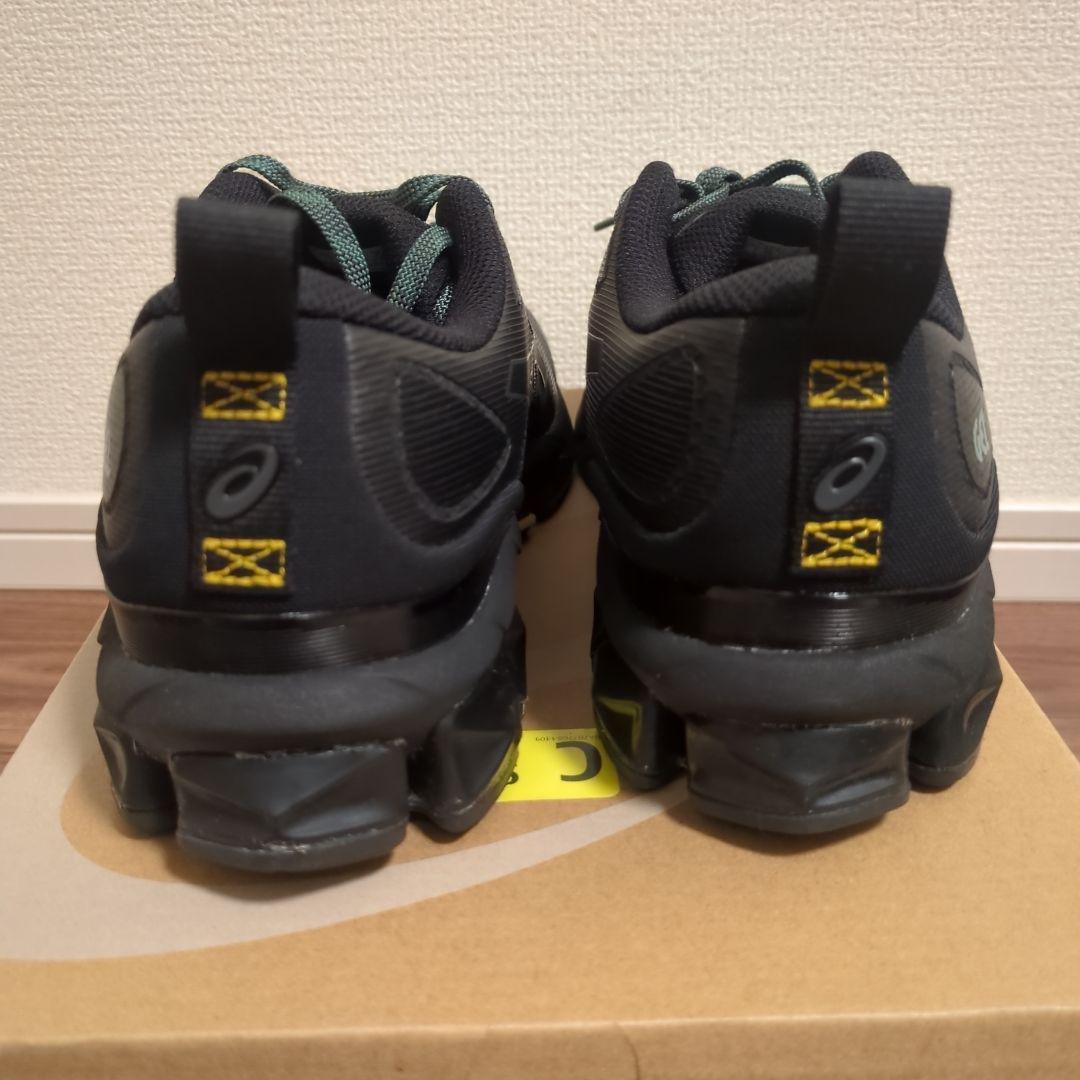 ASICS ブラック スニーカー