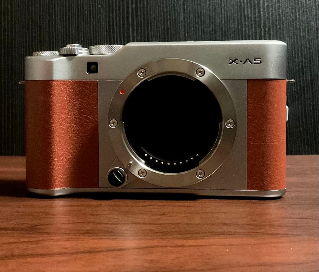 Fujifilm X-A5 ブラウン