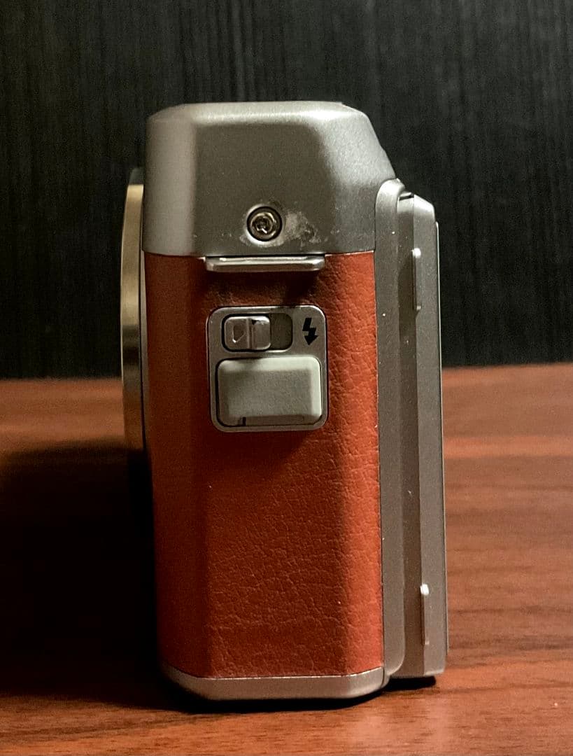 Fujifilm X-A5 ブラウン