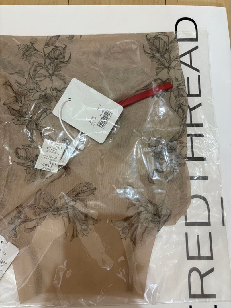 トップス theredthread lily tattoo tops