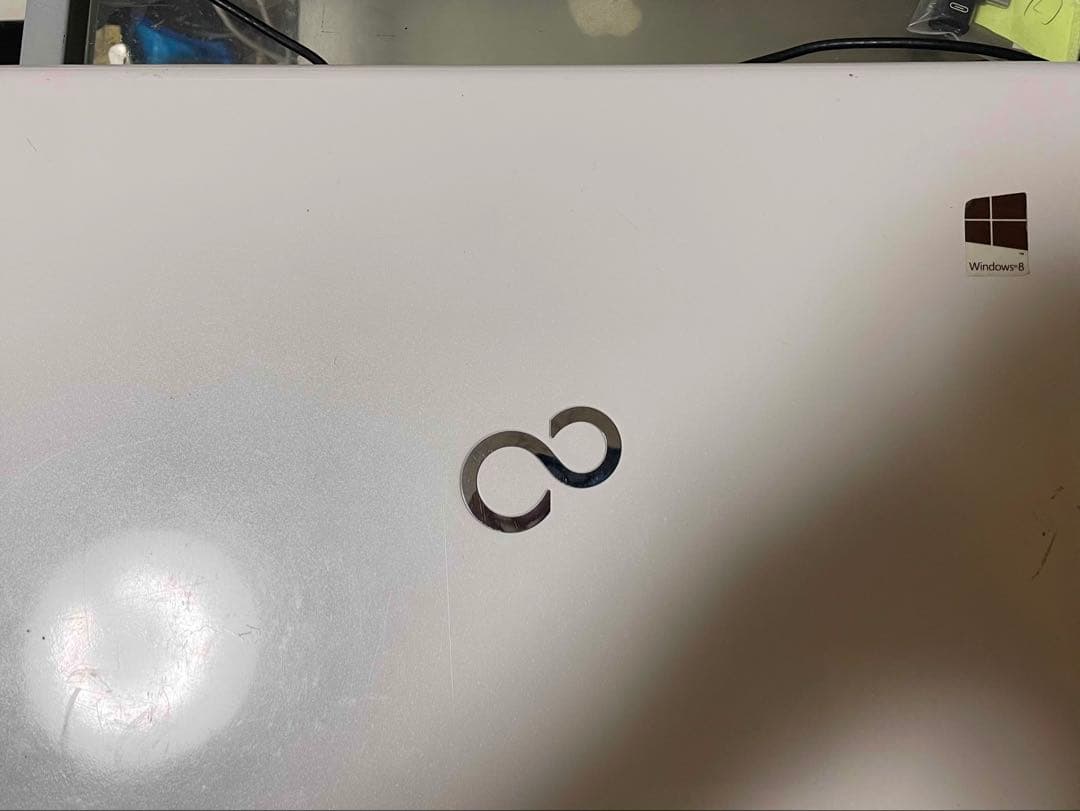 富士通 LIFEBOOK ホワイト Windowsノート本体