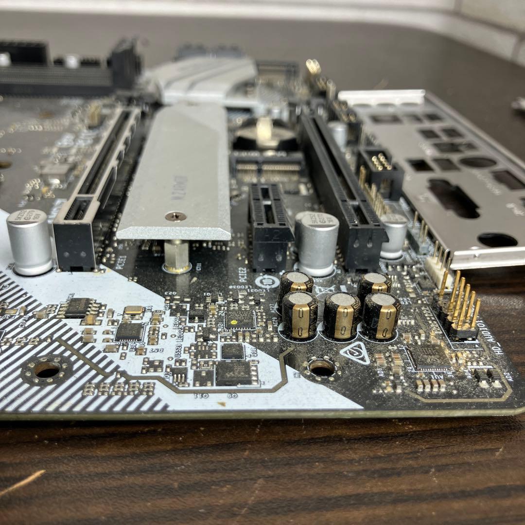 マザーボード CPU Ryzen 5 5600X ASRock B550M PRO4