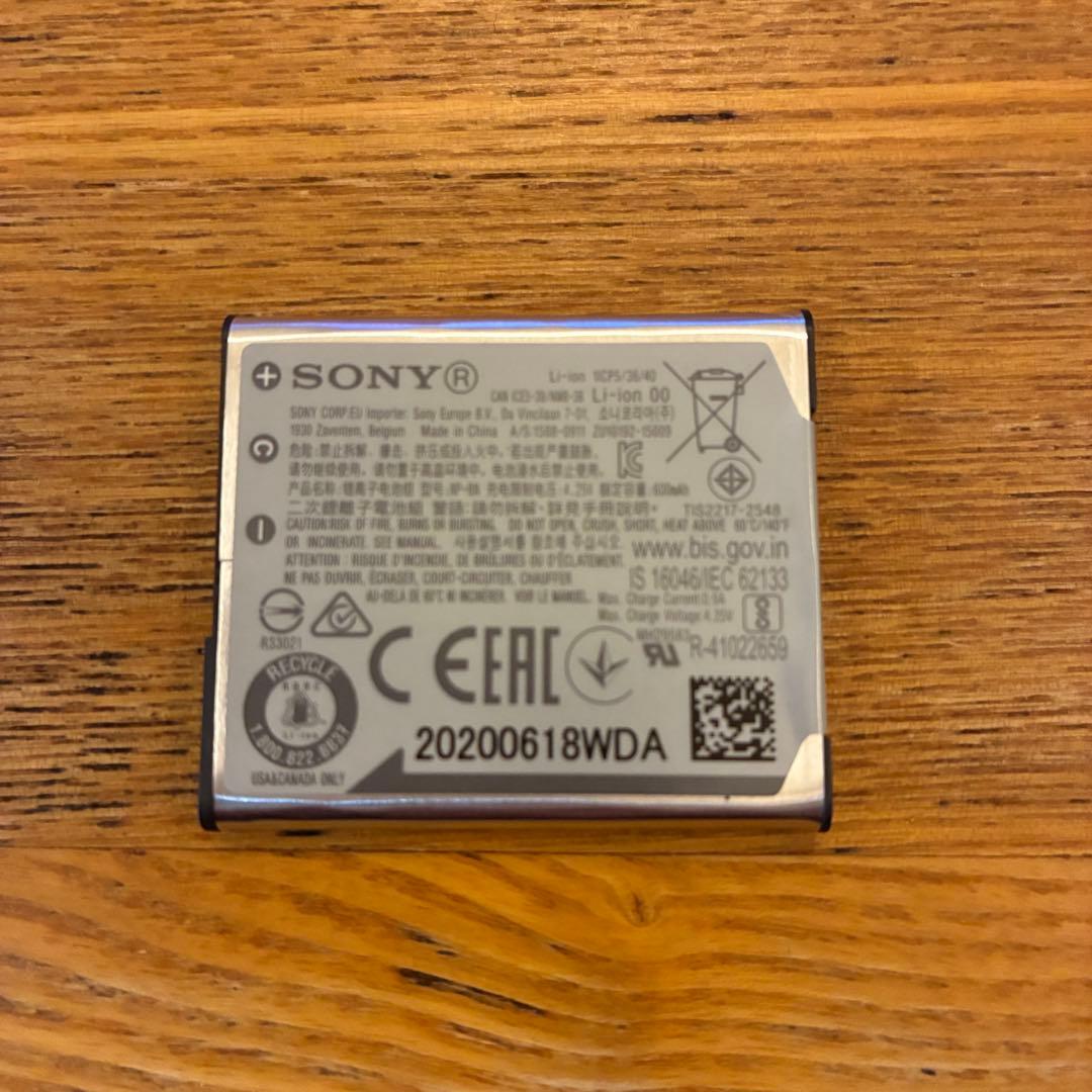 SONY DSC-W830 20.1メガピクセル コンパクトデジタルカメラ