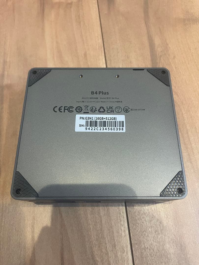 24日25日限定値下げ 美品 BMAX B4plus 小型・ミニPC