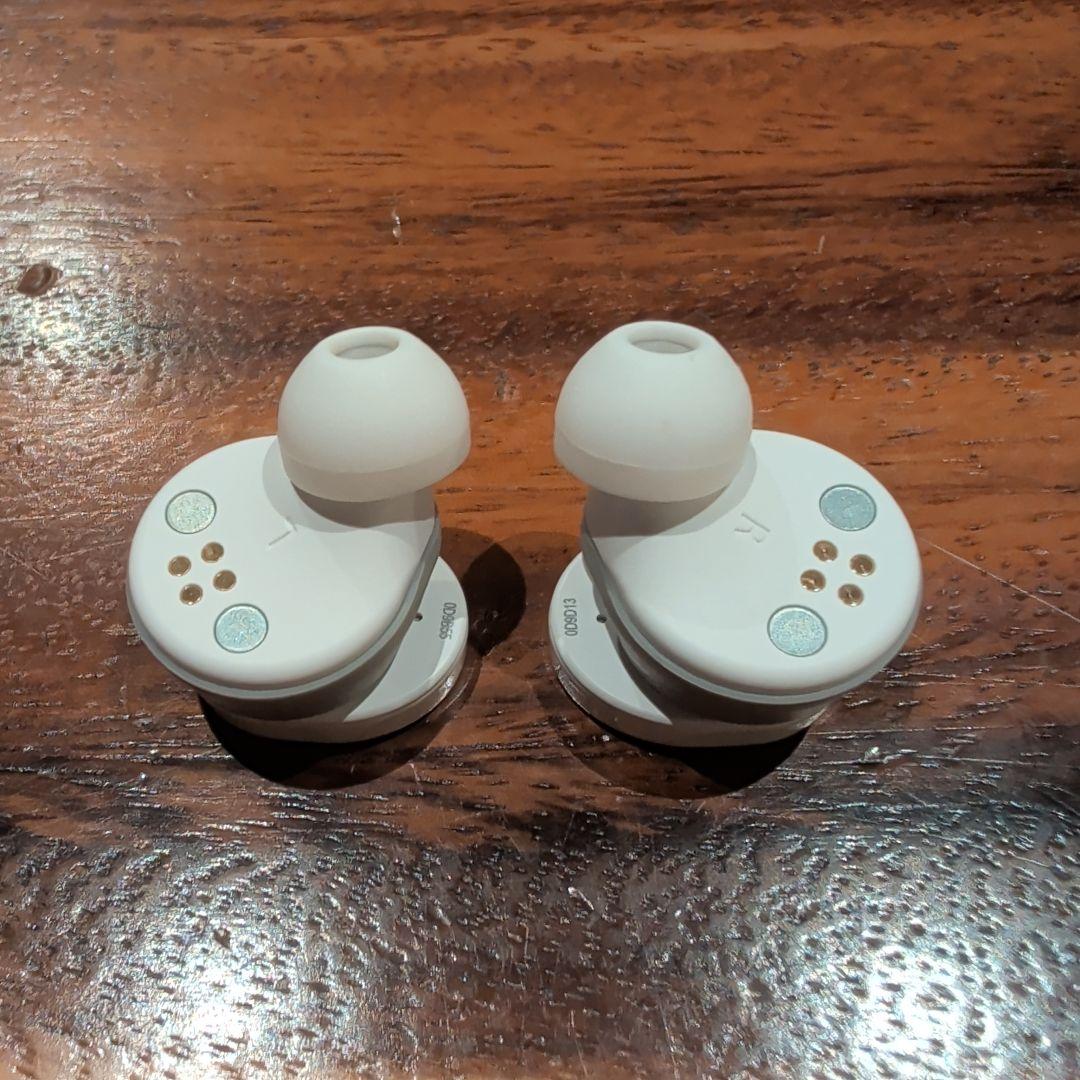 FOSTER ヒアラブルデバイス RN002 TW 充電ケース付き