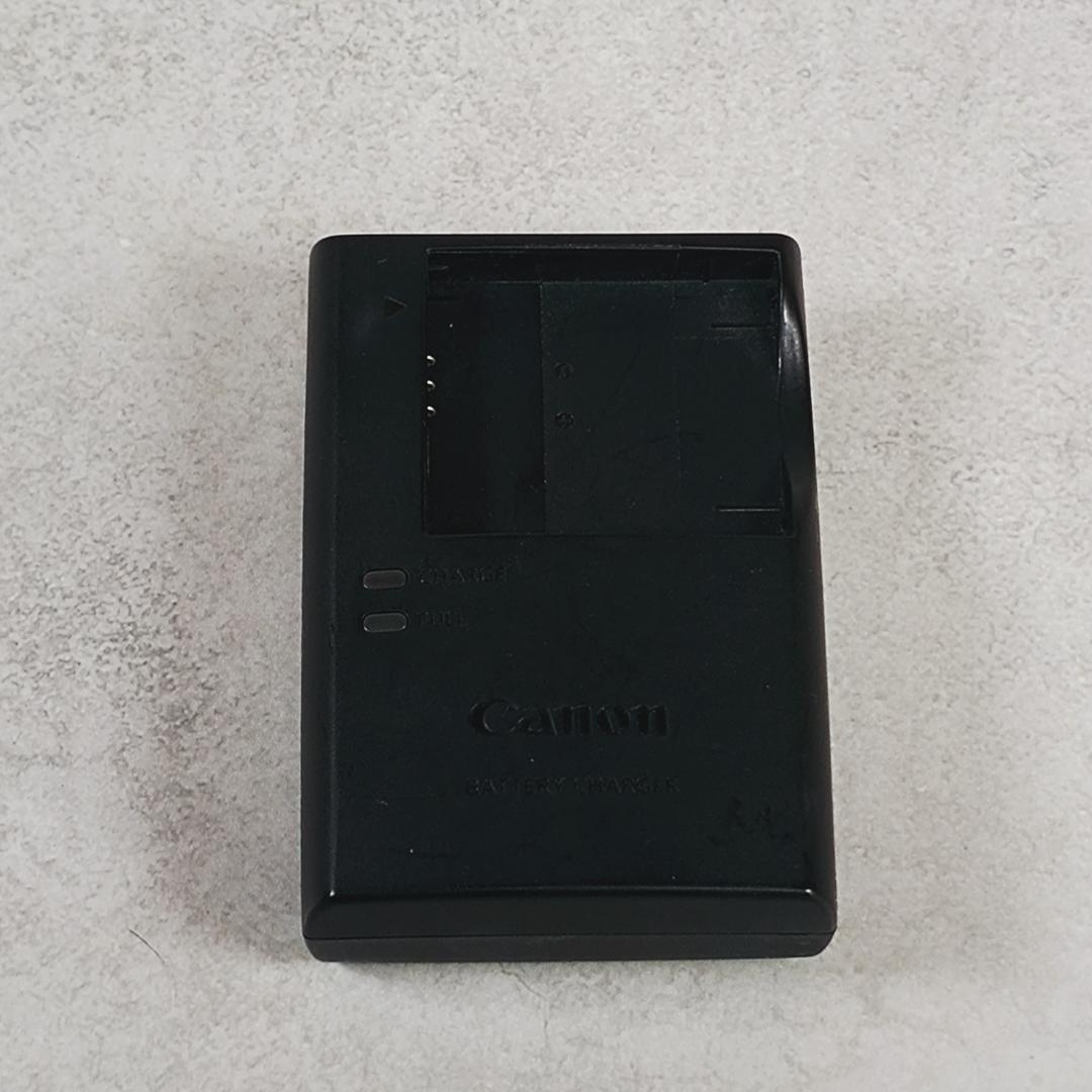 Canon PowerShot ELPH 110 HS　液晶ひび割れあり