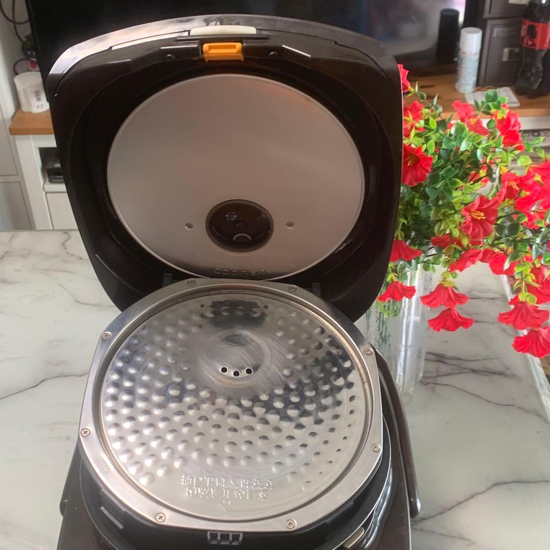 良品　2019年■象印 極め炊き 豪熱沸とうIH　NP-VZ18　1升炊き■