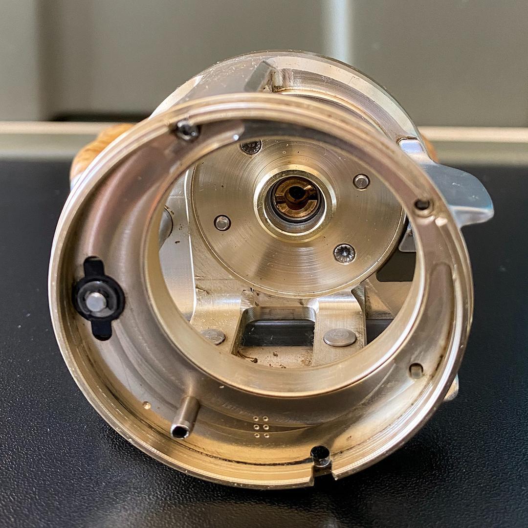 上*剛様 ダイワ『ミリオネア』CV-Z 203（右巻き）