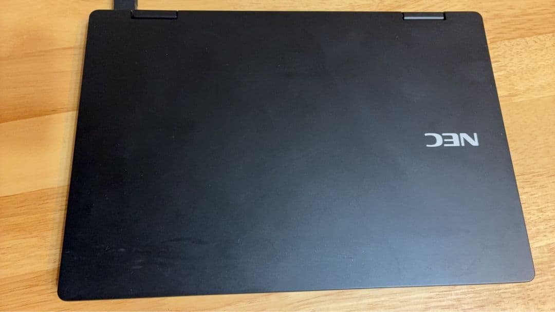 軽量薄型NEC VKT12HZG3 Core i5 SSD256GB 8GB