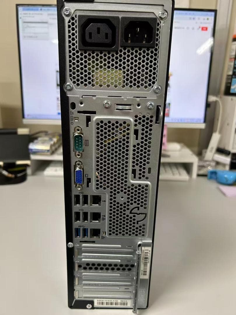 サーバー FUJITSU Server PRIMERGY TX1320 M4