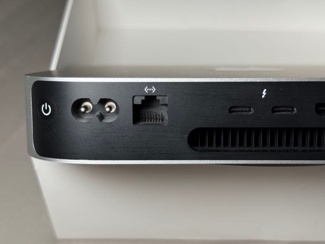 M2 Mac mini 8GB 256GB 2023年モデル