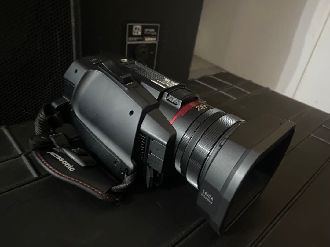 Panasonic 4K ビデオカメラ 本体　X1500