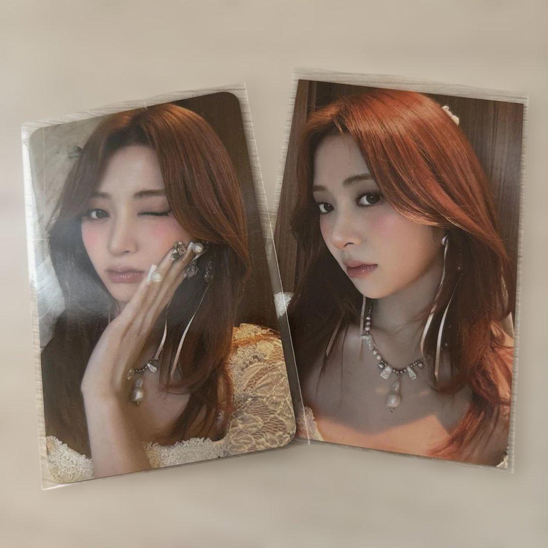 LE SSERAFIM HUH YUNJIN HOT タレントカード