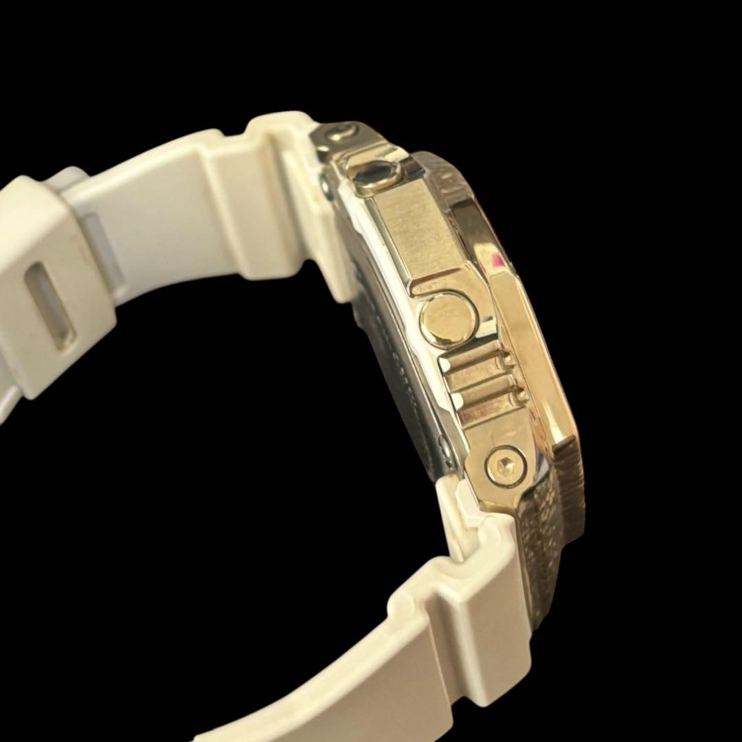 G-SHOCK GショックGM-5600 ゴールド/ホワイト　40周年モデル