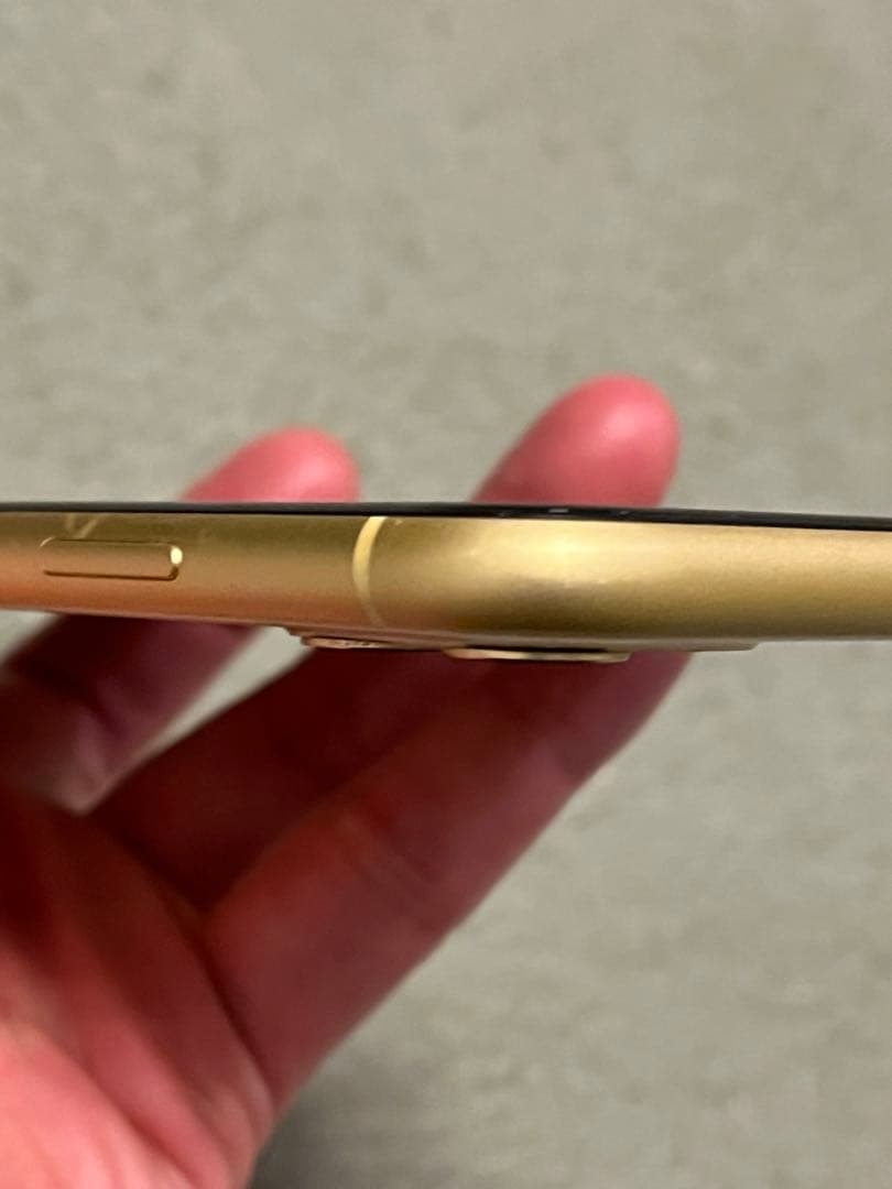 iPhone 11 128G SIMロック解除済