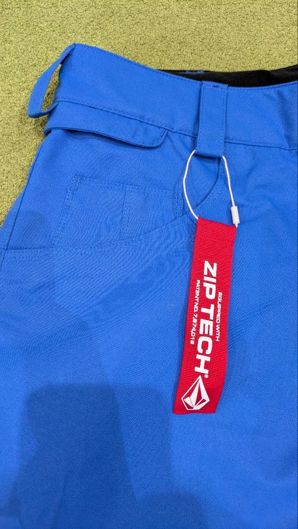 新品未使用　定価26400円　VOLCOM　スノーボード パンツ