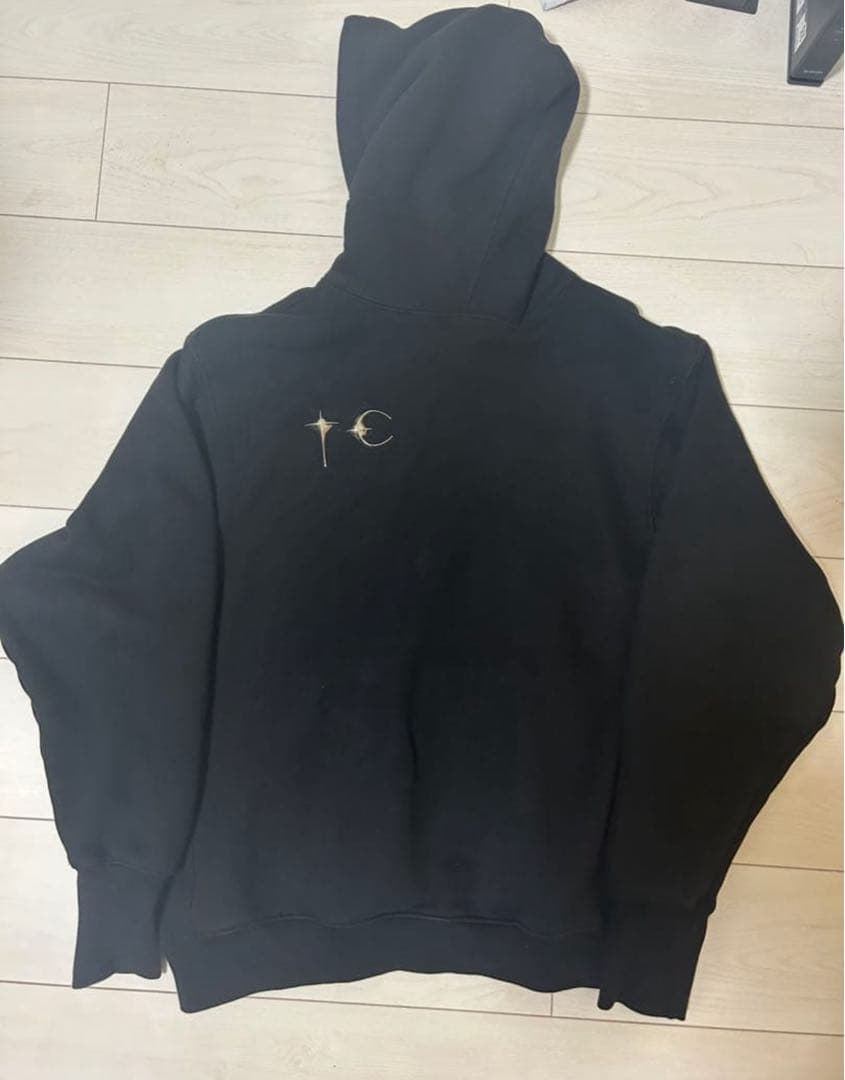 Thug club パーカー