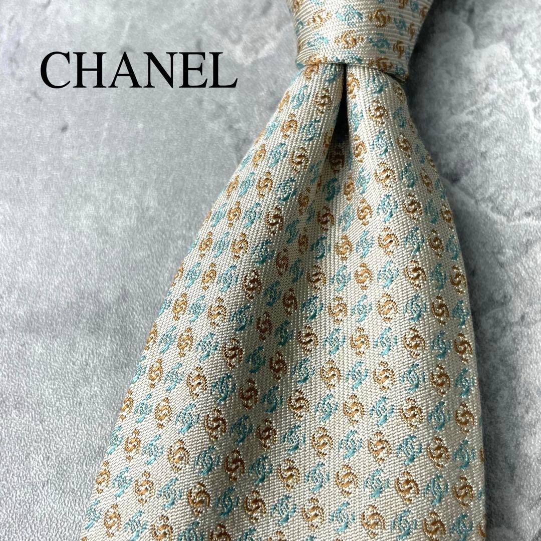 美品 CHANEL シャネル ジャガード ココマーク 総ロゴ ネクタイ ホワイト