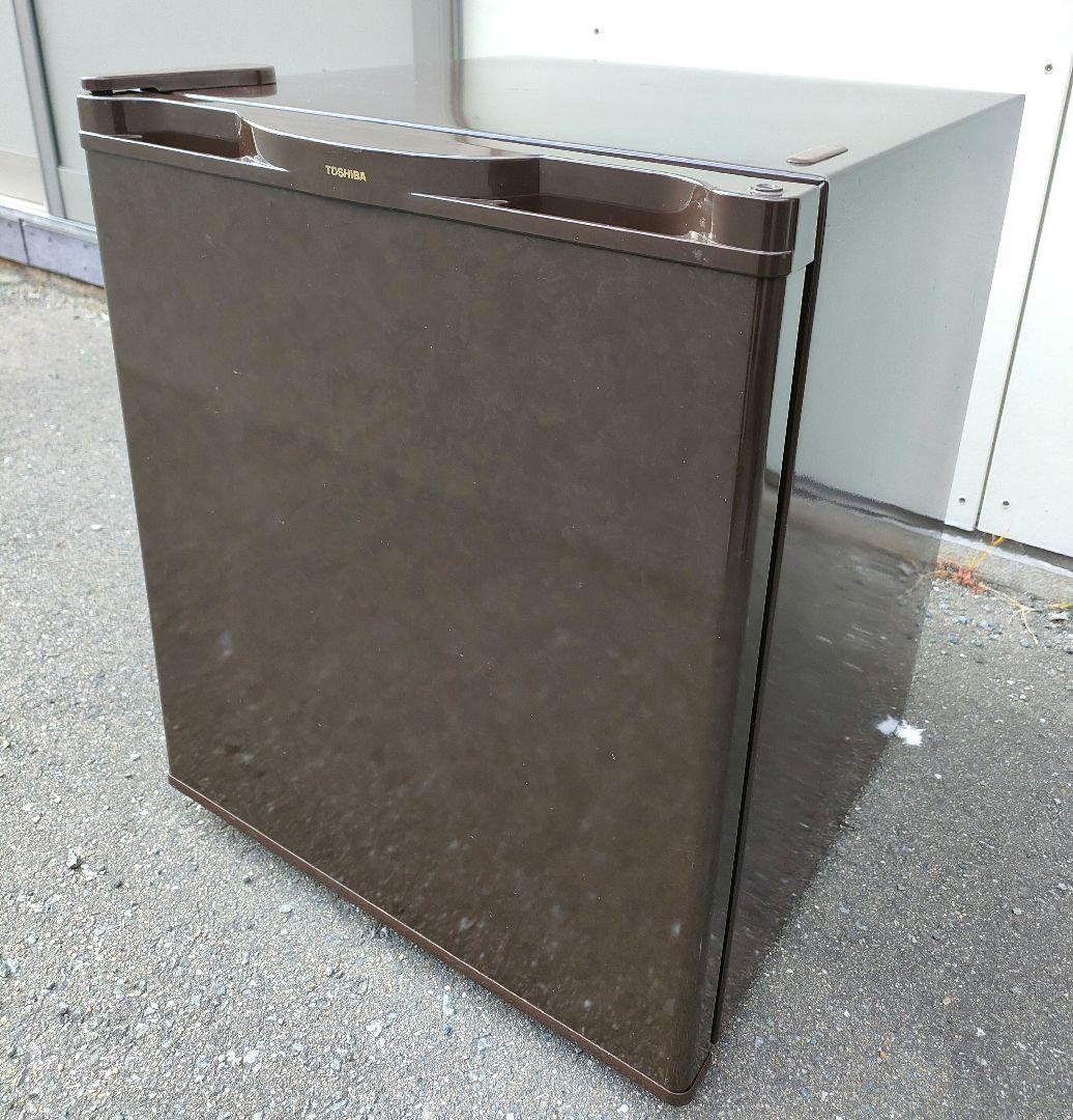 東芝 小型冷蔵庫 希少な左開き 自動霜取 ホテル客室仕様 静音 左右扉付替え可能