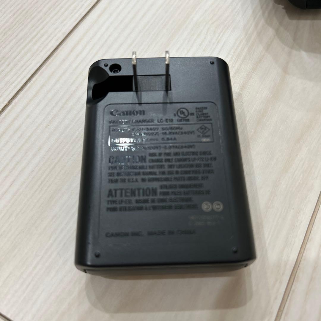 Canon EOS M100 ダブルレンズキット ホワイト