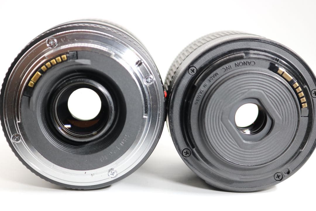 ボディほぼ新品 【Canon EOS Kiss X9 ダブルレンズセット】