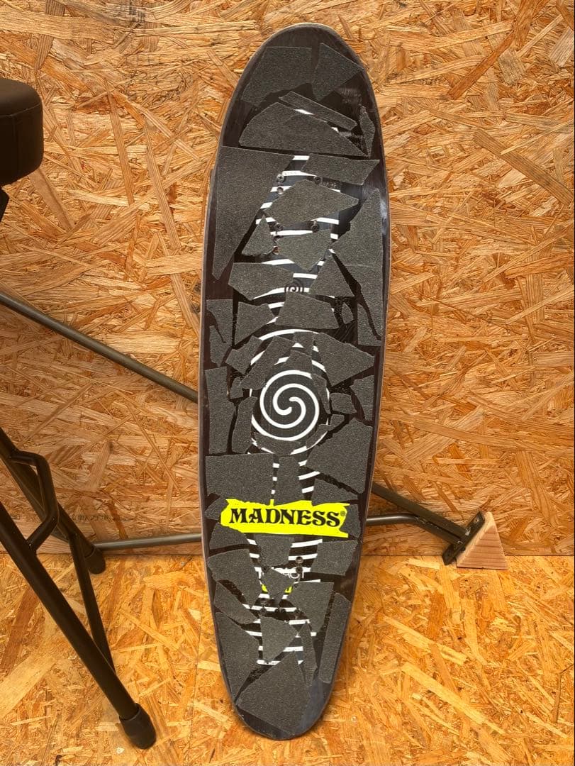 サーフスケート、中古コンプ　32.3 x8.2inch