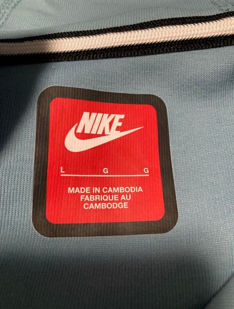 【海外限定】ナイキ テックフリース セットアップ　水色