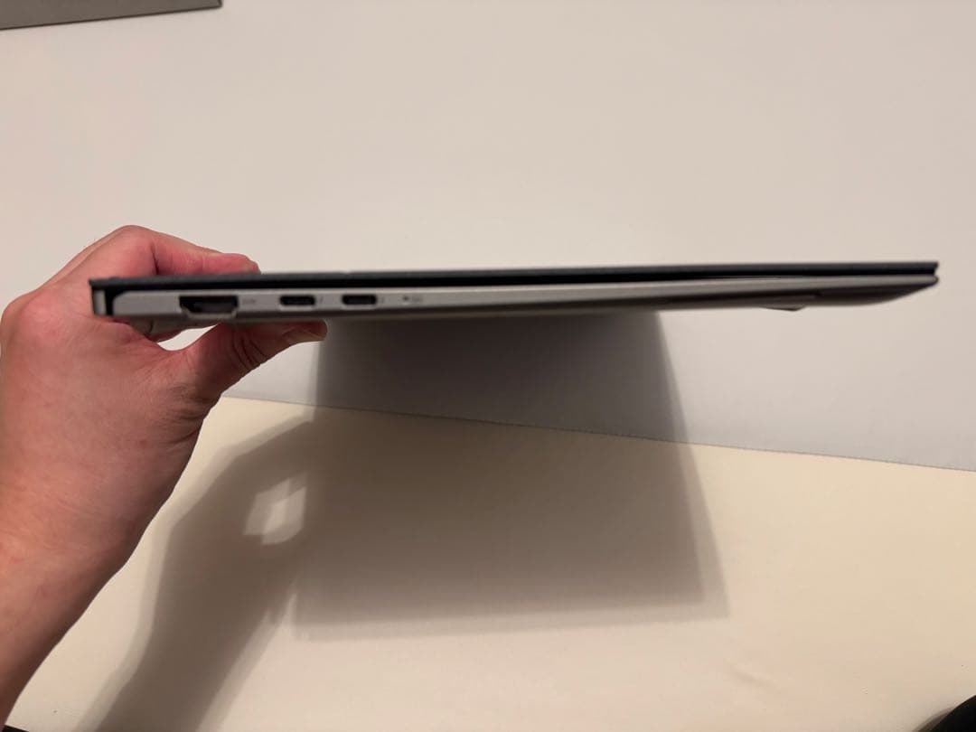 Windowsノート本体 ASUS ZenbookS13 OLED i5-1335U 16GB 512GB