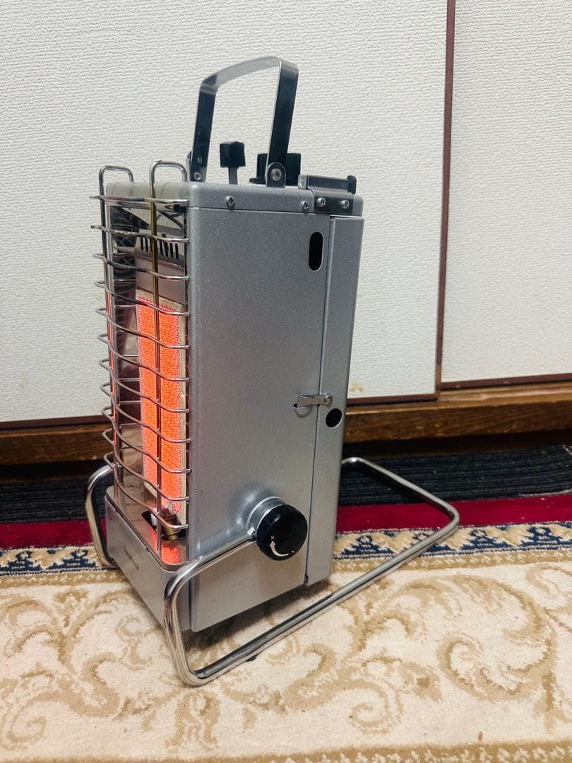 Iwatanai CB-7N ガスストーブ