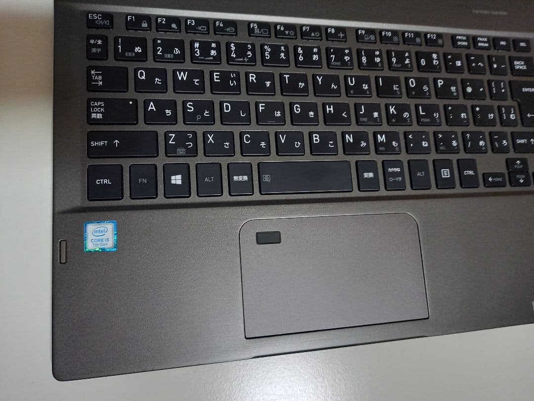 dynabook V62/B i5 -7200u タッチバネル搭載機種