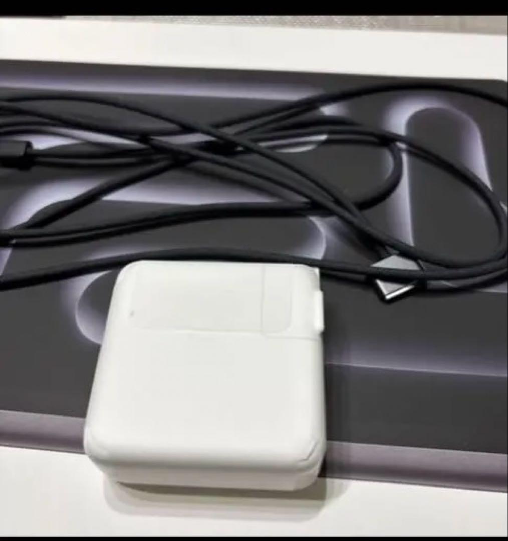 MacBook本体 Apple Mac book pro M4