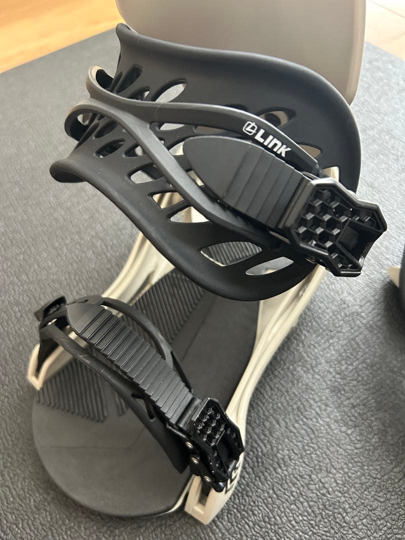 LINK ビンディング Safari