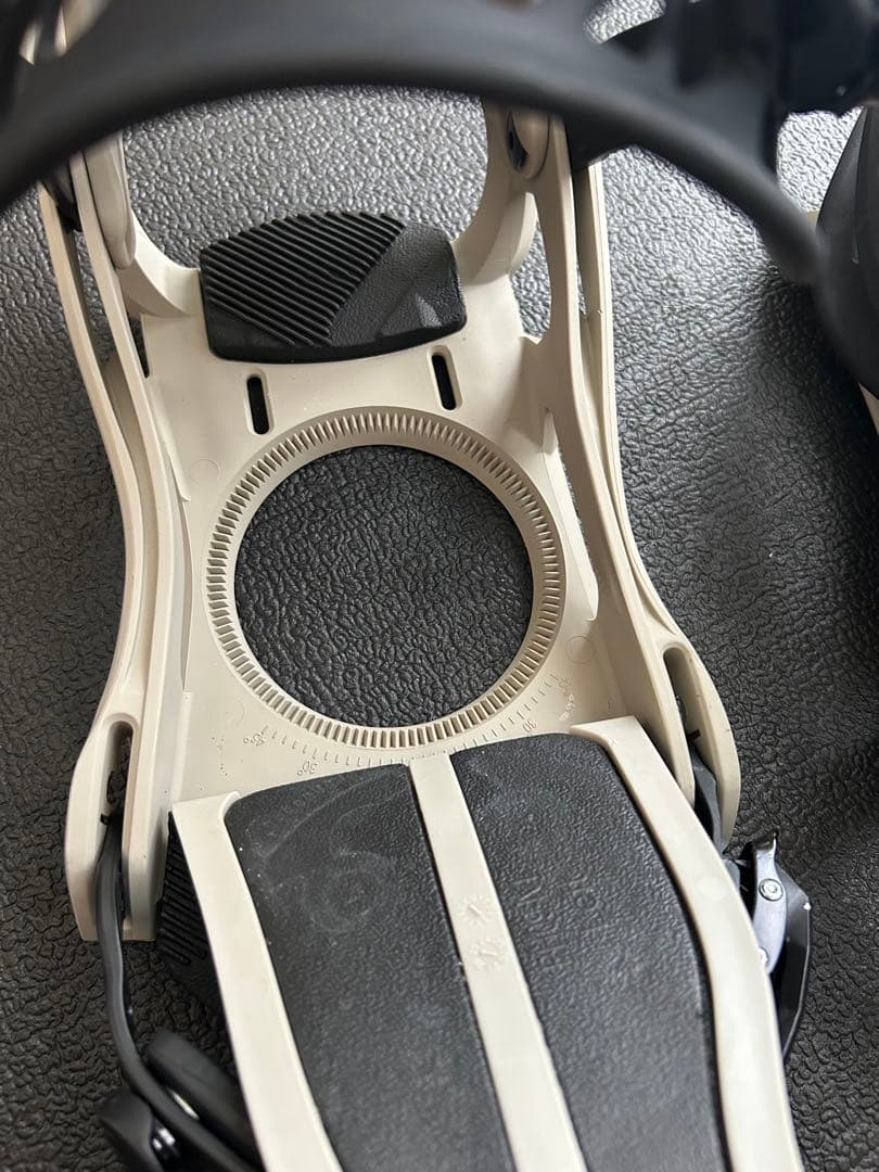 LINK ビンディング Safari