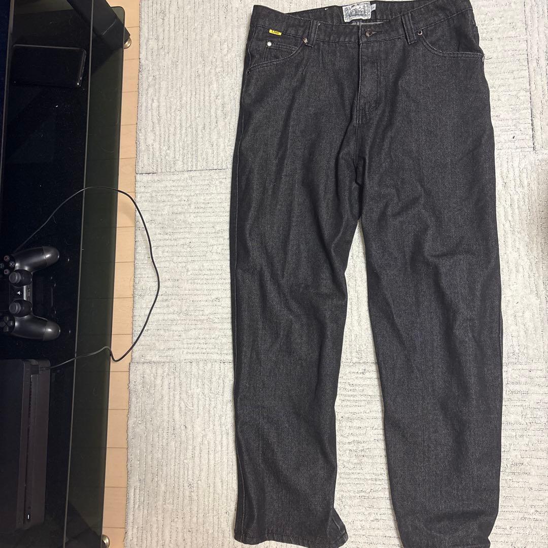 Dime ダークグレー ストレートデニム