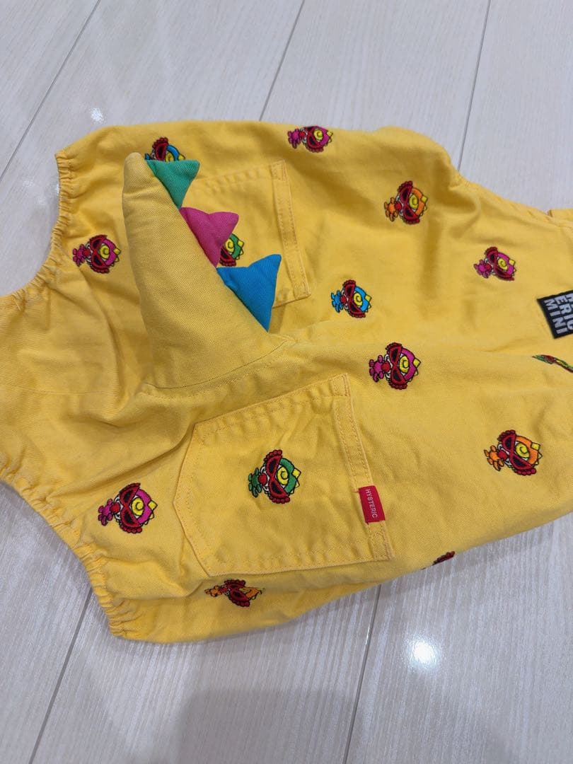 ヒスミニhysteric-mini黄色いキャラクター刺繍ロンパース