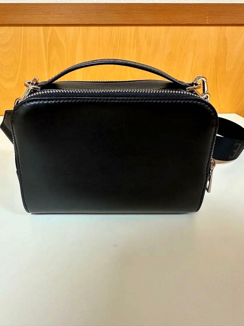 期間限定値下げ LOEWE カメラ クロスボディバッグ ミニ ブラック付属品完備