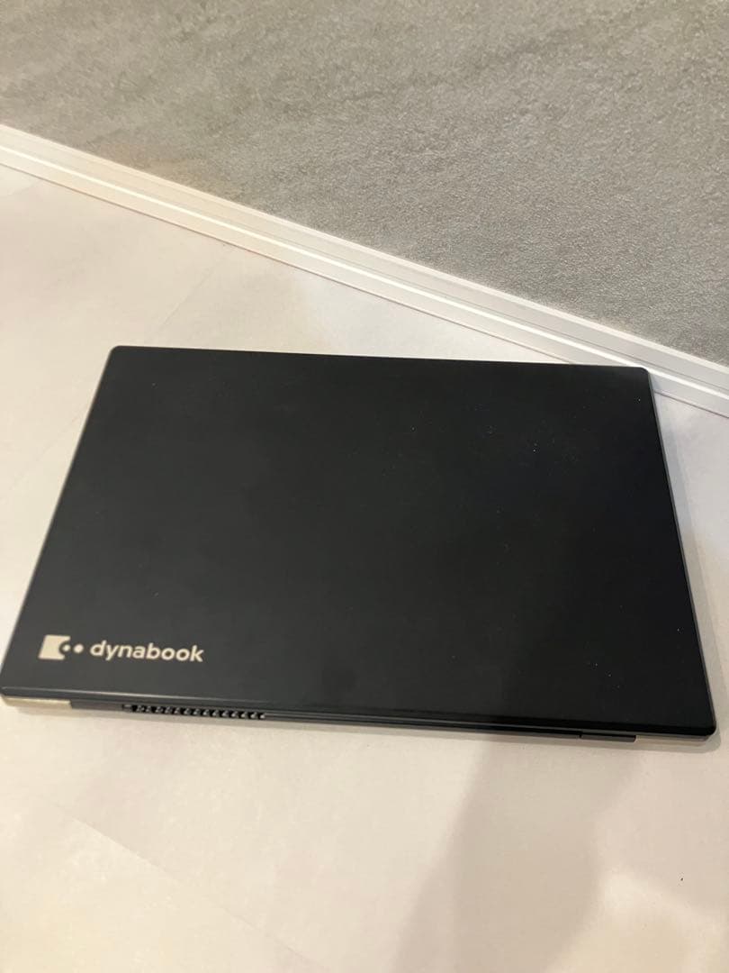 パソコン　dynabook 2020年購入　中古　使用可　充電器付き