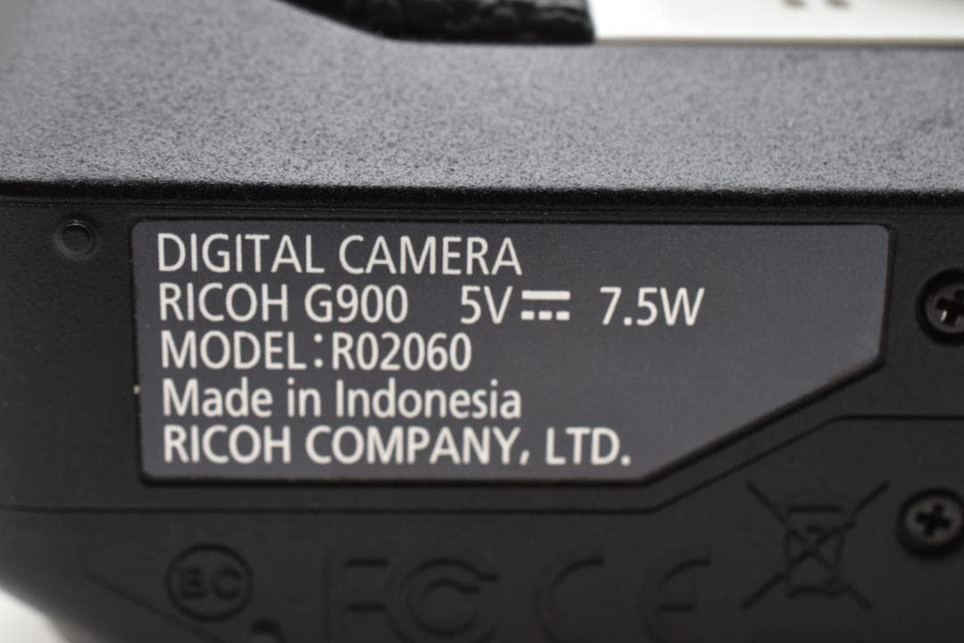 281 RICOH G900 シリコンケース付き