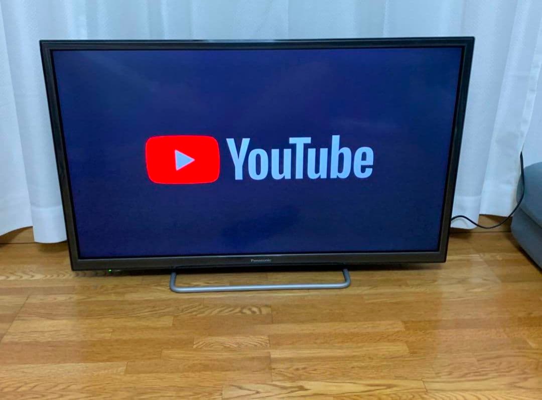パナソニック 32型 スマートテレビ YouTube等⭕️地上波 2019年製