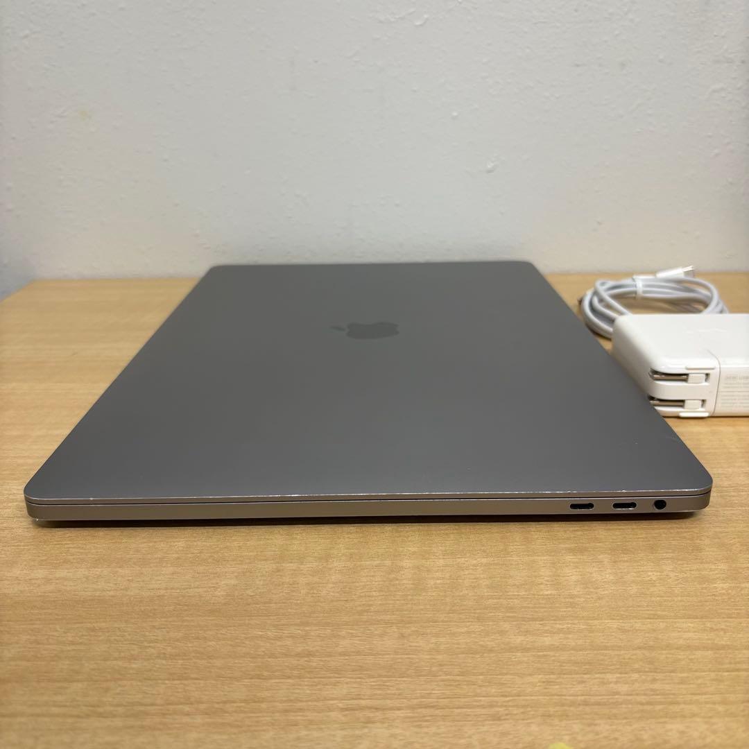 MacBook本体 MacBookPro 16 2019 i7 32/512GB/RadeonPro