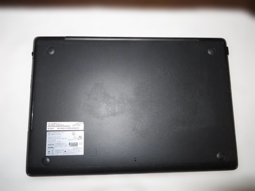 FUJITHU　FMV　LIFEBOOK　AH77／B1