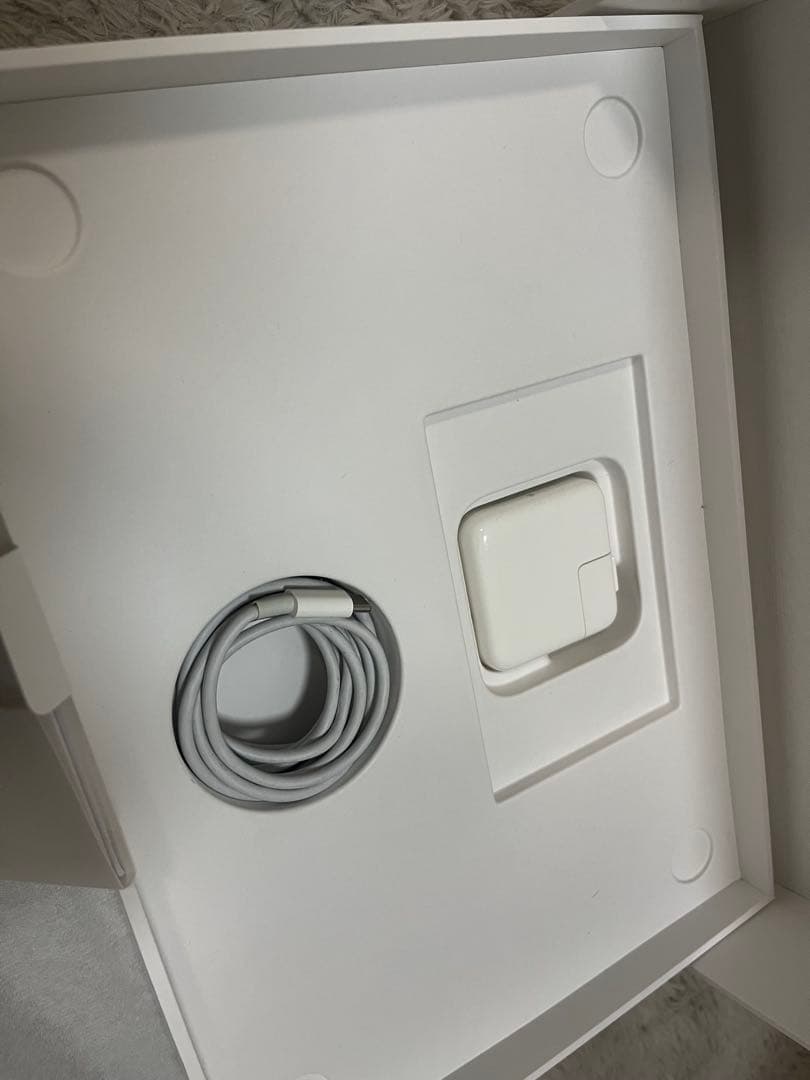 MacBookAir2020年モデル 8GB Intel Core i3 箱付き