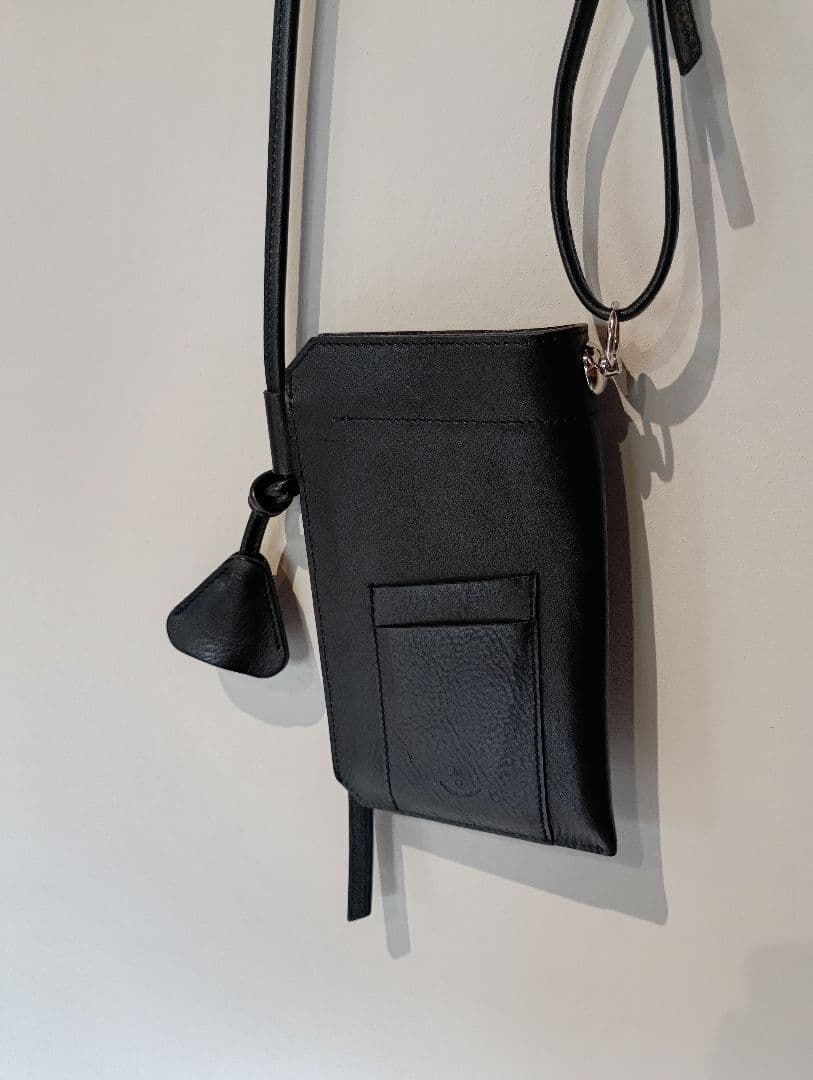 KLASICA × MahariQ クラシカ マハリク モバイルポーチ