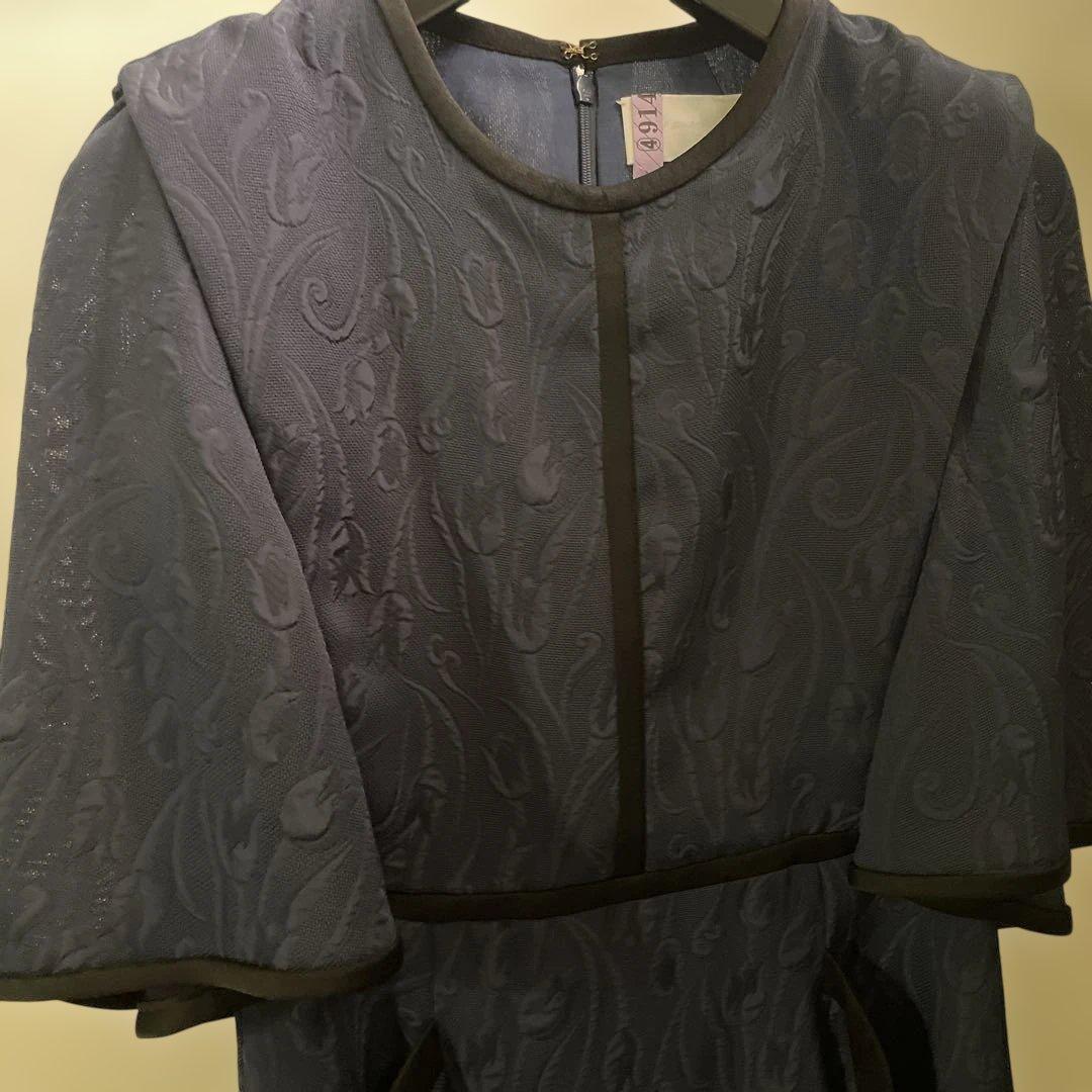 ネイビー チューリップ　ワンピース