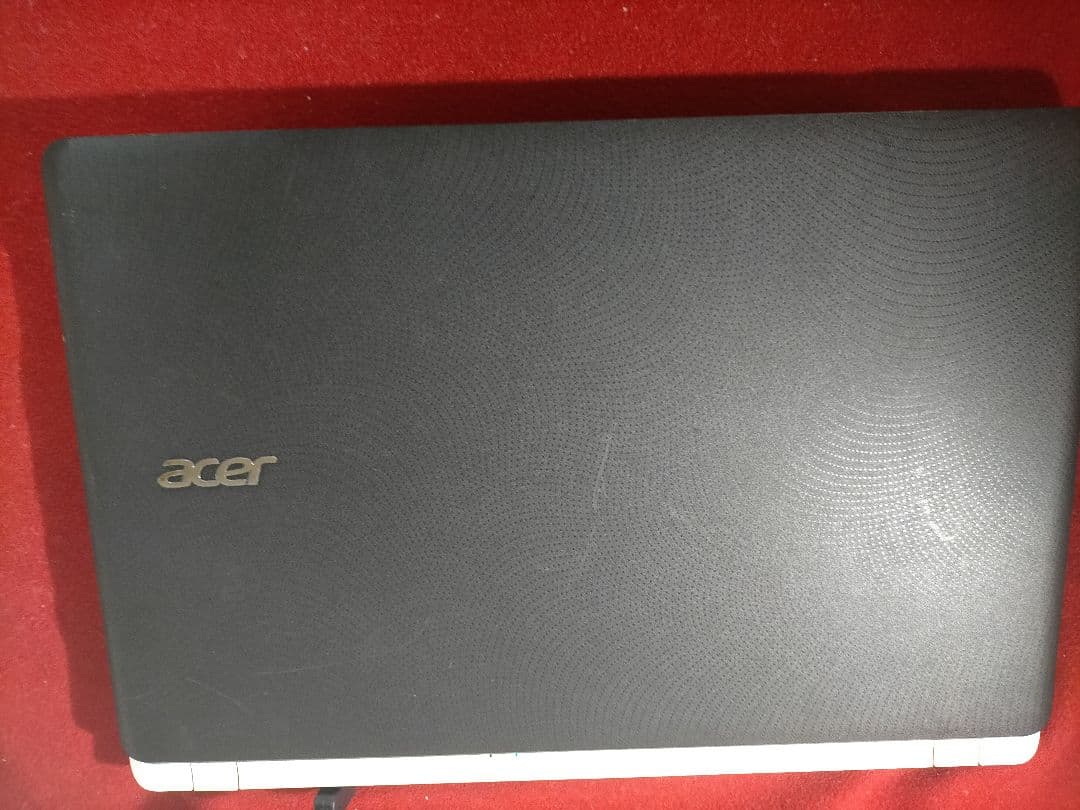 Acer 黒×白 SSD512GB 設定済 ACアダプタ付 大画面